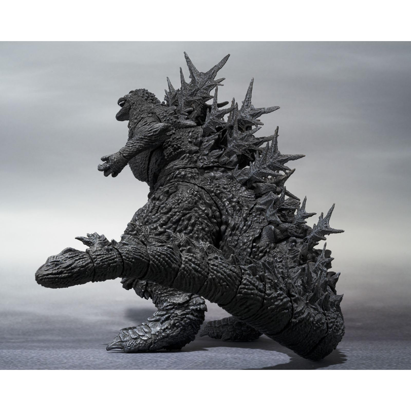 S.H. MonsterArts ゴジラ [2023] MINUS COLOR Amazon.com: TAMASHII NATIONS - Godzilla Minus One - Godzilla